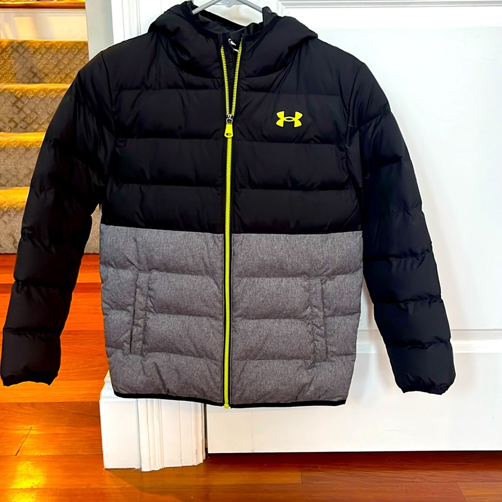 Boys Under Armour puffy jacket